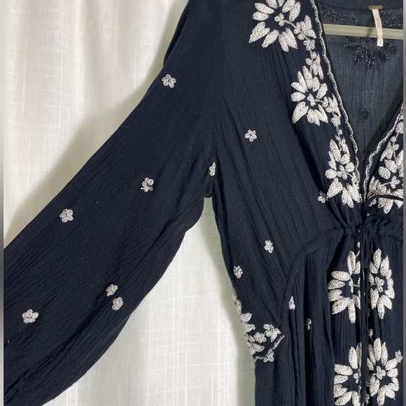 EUC Free People Embroidered Fable Midi Prairie Hippie Boho Dress size S - Picture 5 of 11